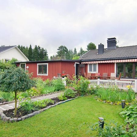 Private Room With No Windows In Shared House-5 Umea Exterior photo